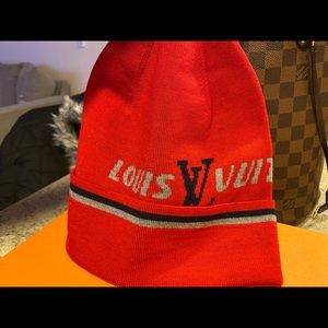 Louis Vuitton hat